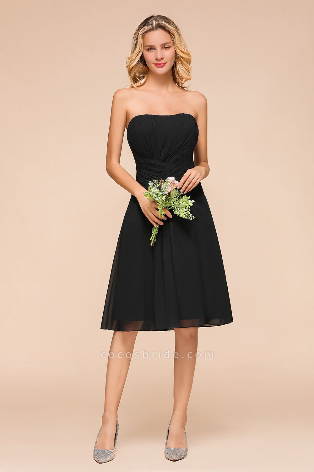 Chic Black Chiffon Strapless Backless Knee-length A-Line Bridesmaid Dress