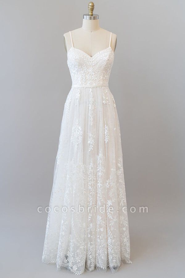 Chic Spaghetti Strap Appliques Tulle Wedding Dress