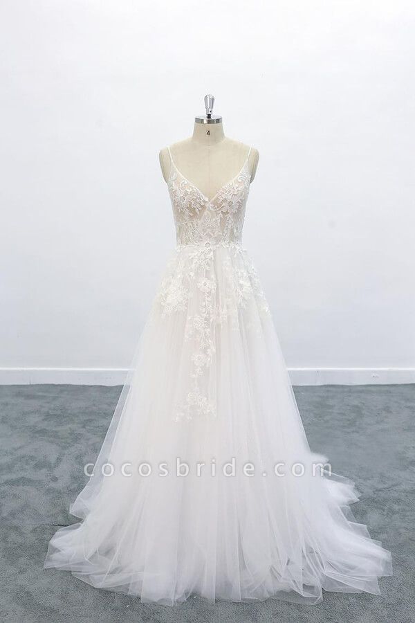 Graceful Appliques Tulle A-line Wedding Dress