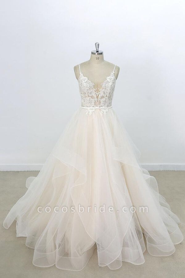 Eye-catching Appliques Tulle A-line Wedding Dress