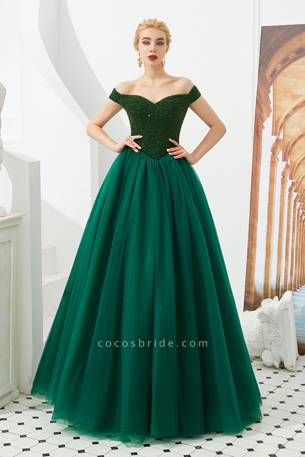 Glorious Off-the-shoulder Tulle A-line Prom Dress