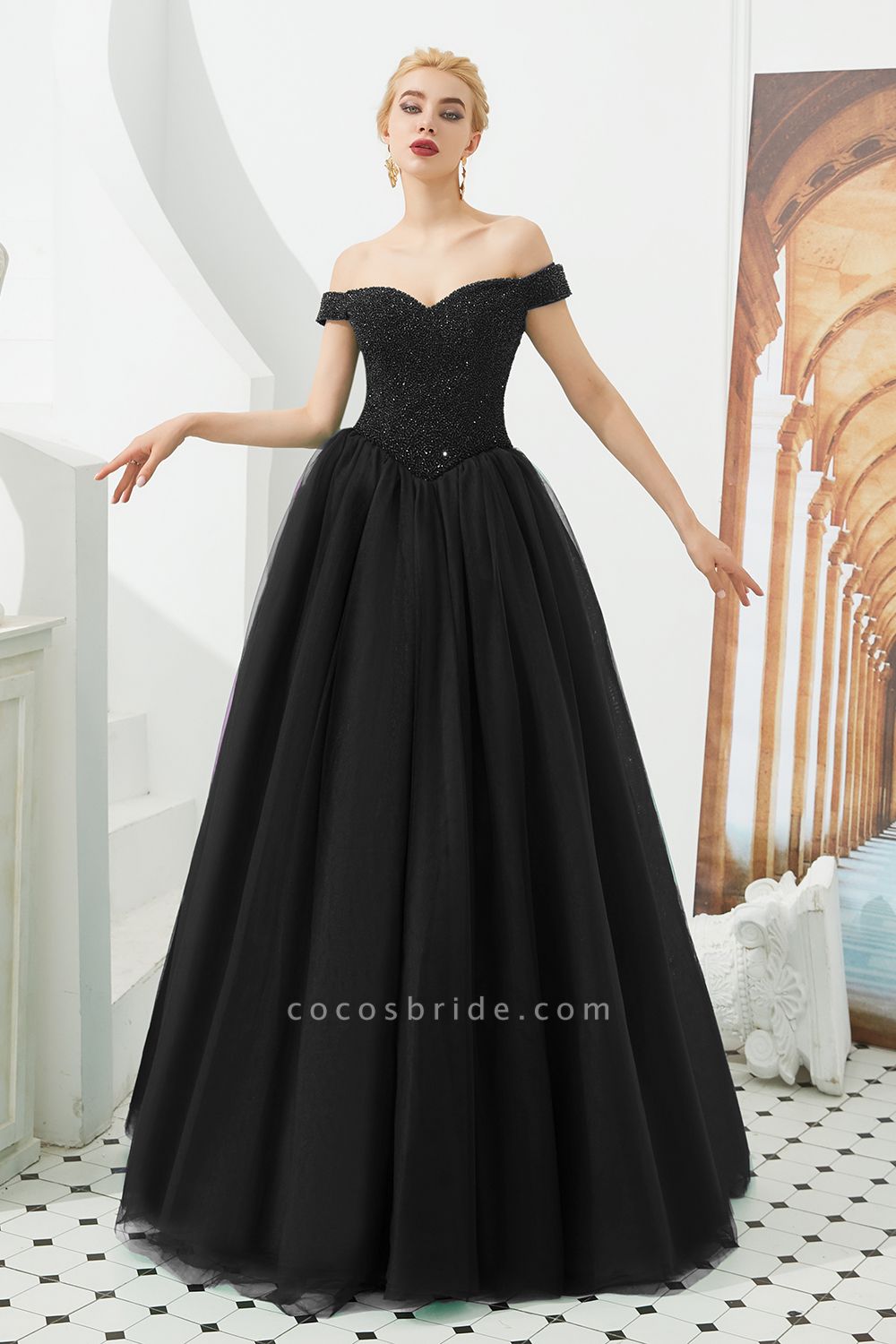 Shop Chic V-neck Tulle A-line Prom Dress at Cocosbride | Cocosbride