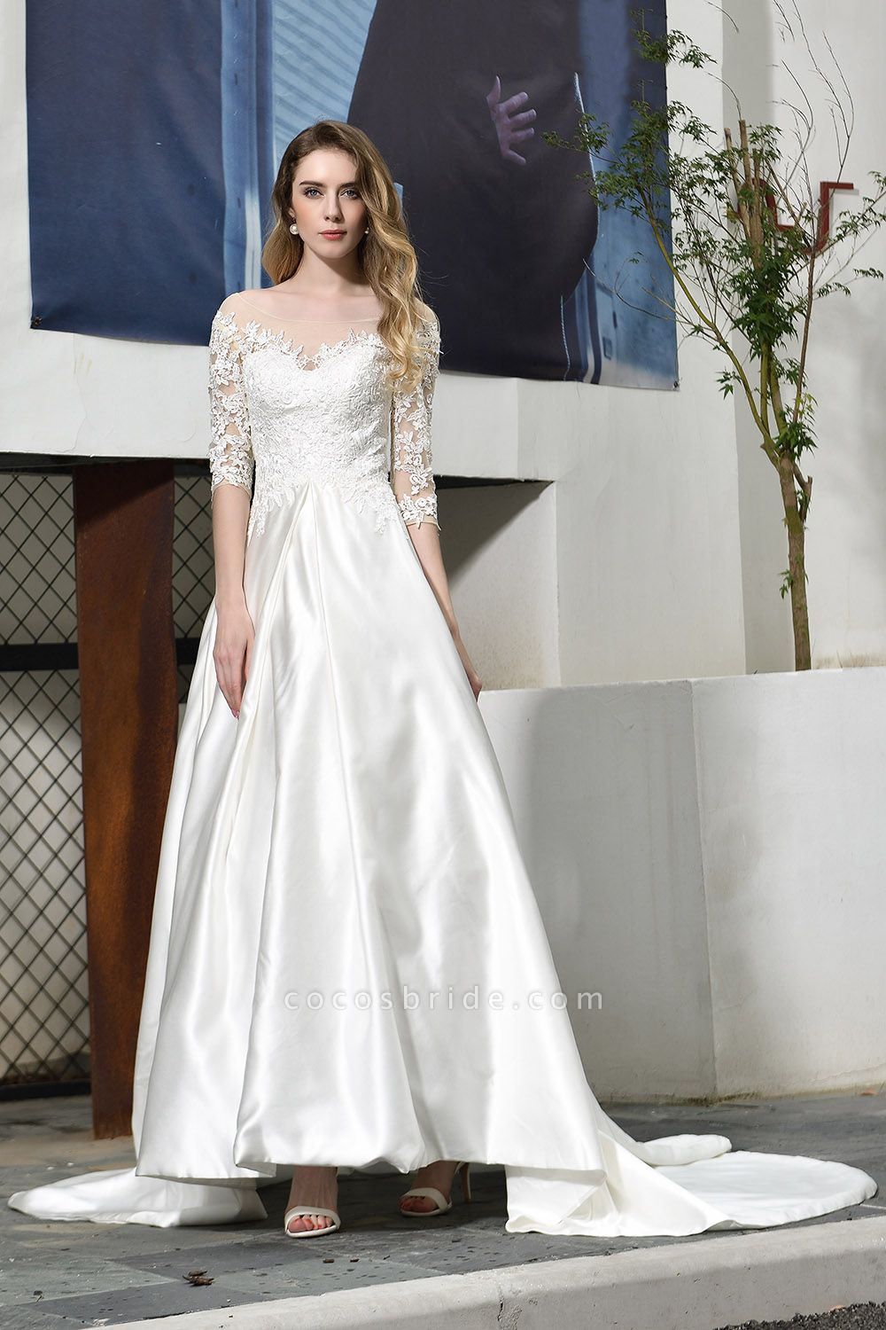 Elegant Lace-up A-Line Applique Satin Wedding Dress