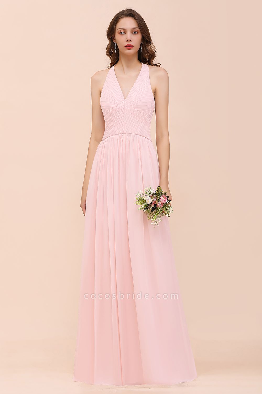 Einfaches rosa V-Ausschnitt Brautjungfernkleid A-Linie Chiffon Kleid für Hochzeitsgäste