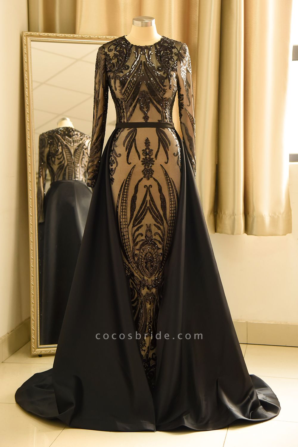 Luxury Black Round neck Sequined Detachable Overskirt Prom Dress