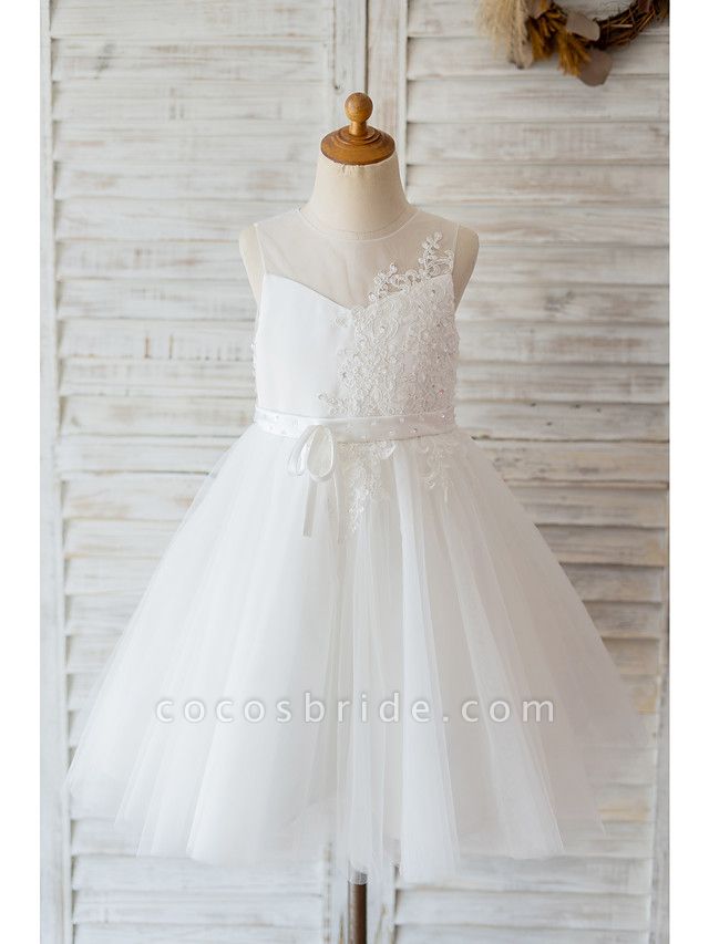 Ball Gown Knee Length Wedding / Birthday Flower Girl Dresses - Lace / Tulle Sleeveless Jewel Neck With Belt / Bow(S) / Buttons
