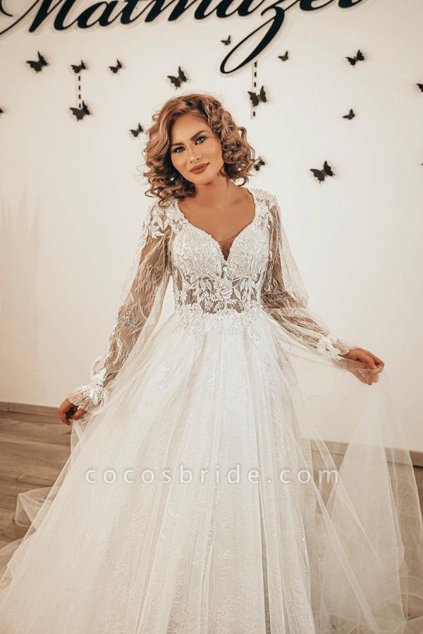 Elegant A-Line Sweetheart Long Sleeve Appliques Lace Tulle Wedding Dress