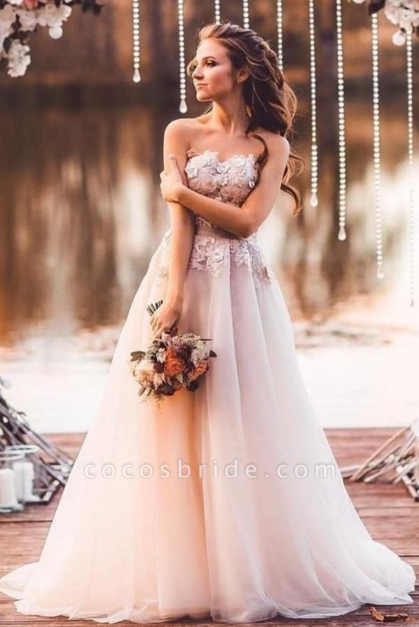 Long A-line Sweetheart Tulle Princess Wedding Dress with Lace Appliques