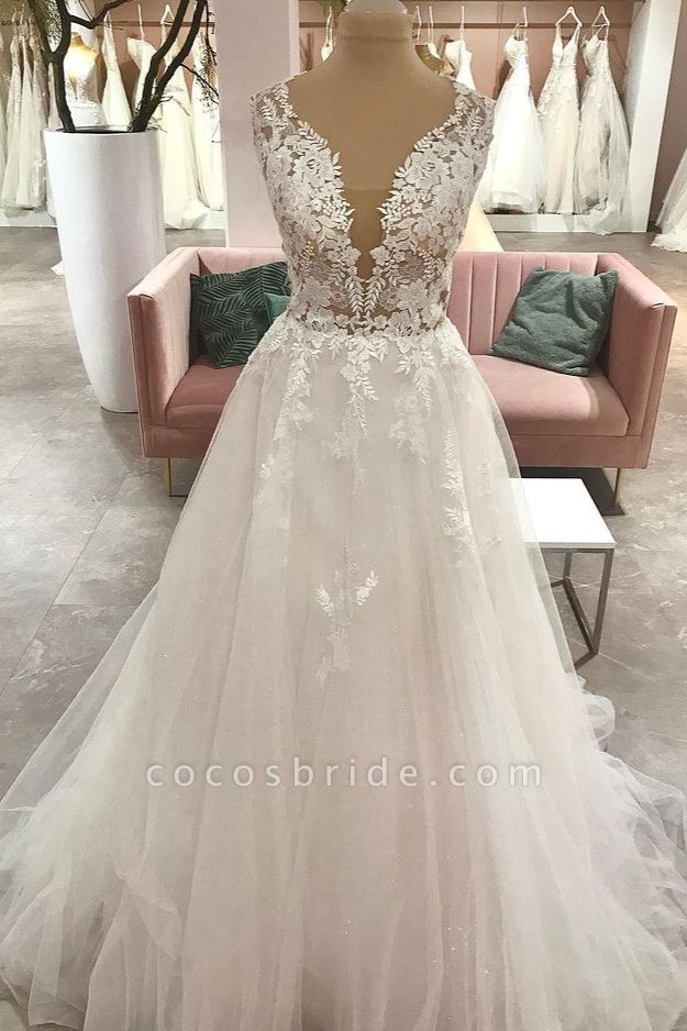 A-Line Sweetheart Tulle Floor-length Wedding Dress With Appliques Lace