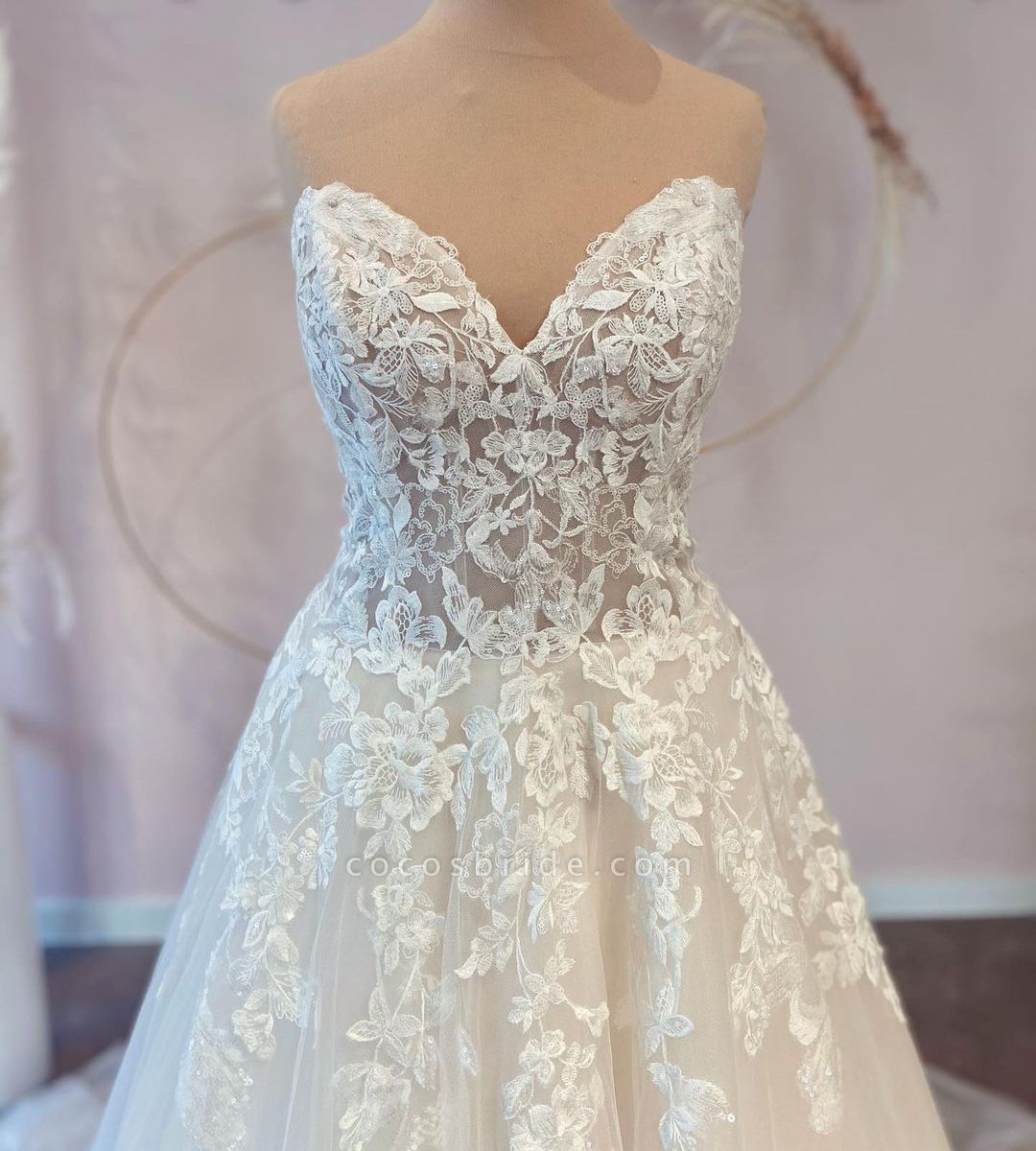 Long A-line Sweetheart Tulle Wedding Dress with Lace | Cocosbride