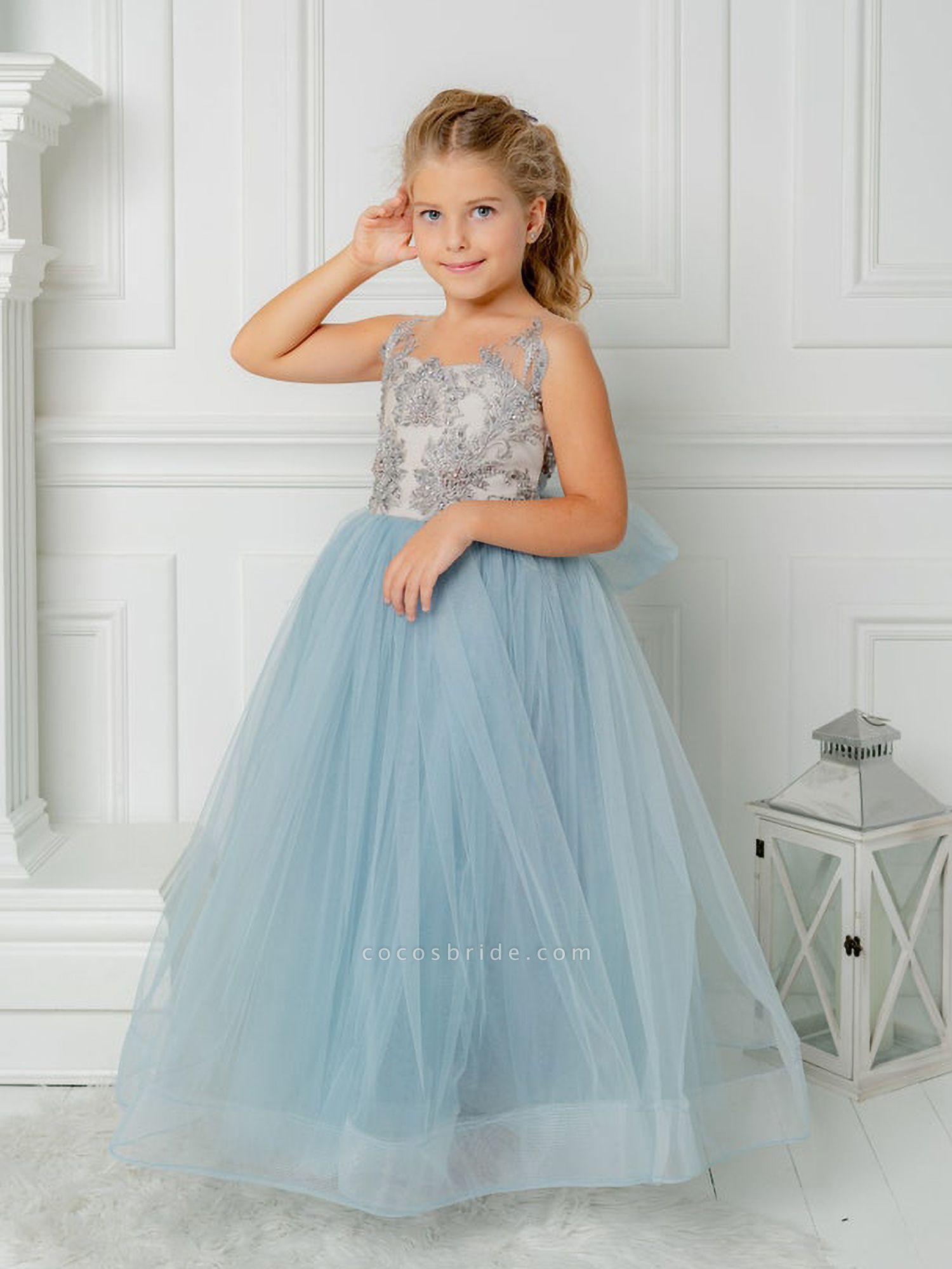 Cute Long A-line Tulle Boho Flower Girls Dresses with bow