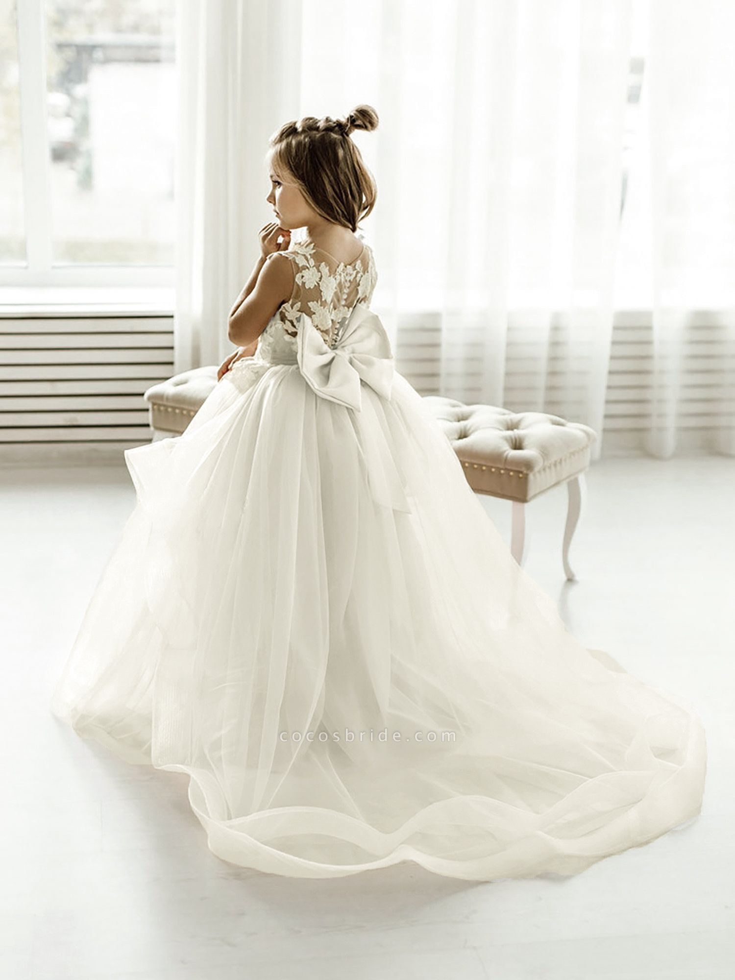Long Ball Gown Tulle Lace Sleeveless Flower Girl Dress with Bow
