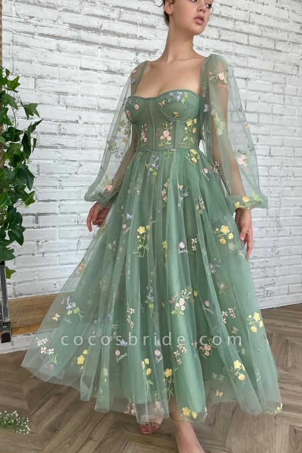Romantic Short A-line Sweetheart Flowers Prom Dresses with Sleeves
