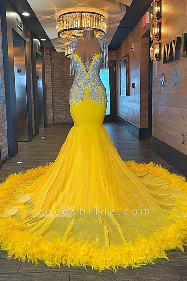 Bezauberndes gelbes langes Meerjungfrau-Schatz-Tüll, das rückenfreies Abschlussballkleid bördelt
