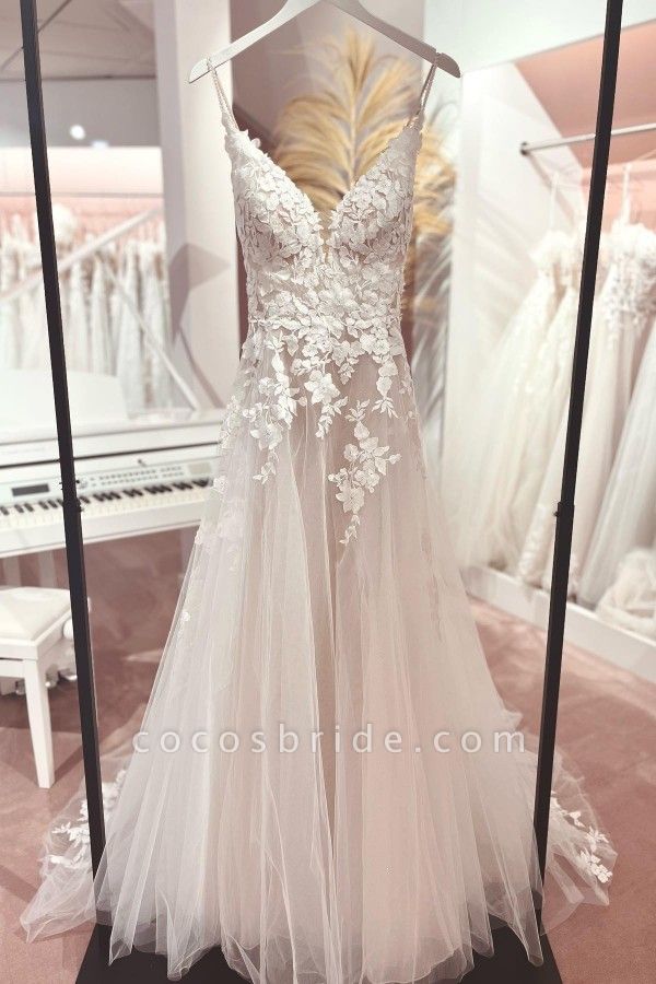 Boho Long A-line V-neck Tulle Lace Open Back Wedding Dresses