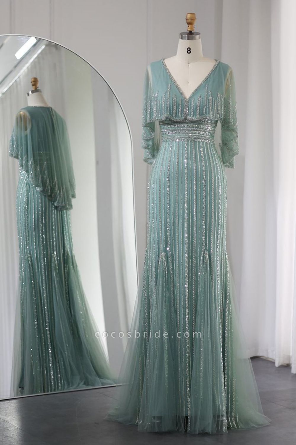 Luxuriöse, glitzernde, lange, formelle Abendkleider im Meerjungfrau-Stil mit Pailletten und abnehmbarem Schal