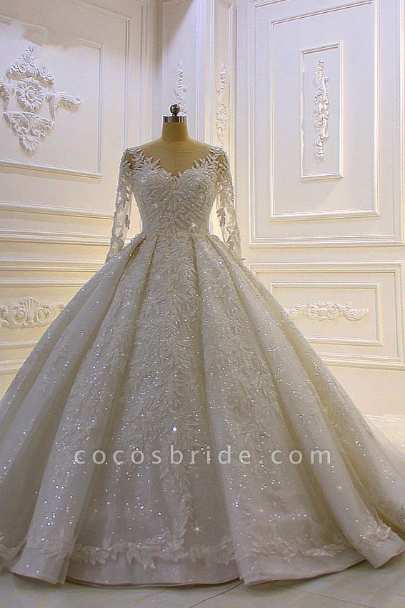 Luxury Long Ball Gown Lace Appliques Beading Church Train Wedding Dress with Sleeves