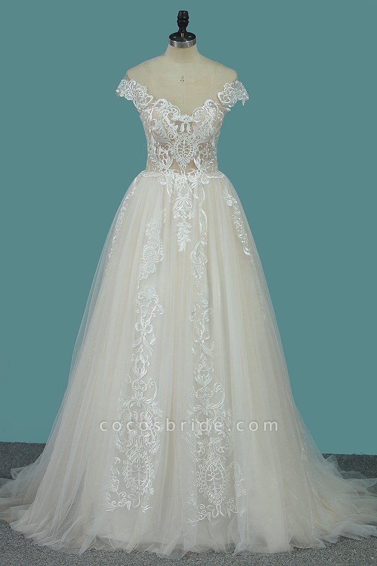 Elegant Bateau Appliques Lace A-Line Tulle Floor-length Ruffles Wedding Dress