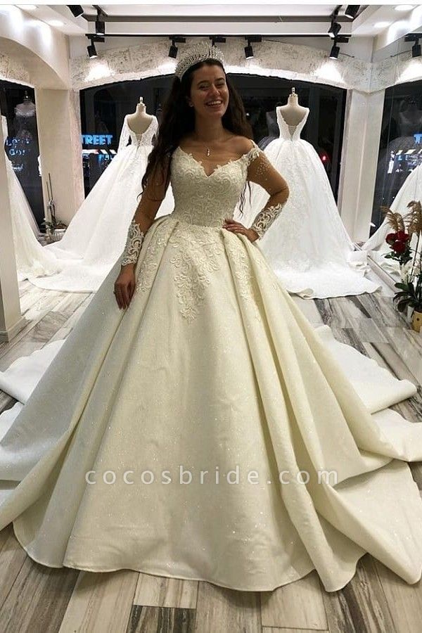 Elegant Long Princess Sweetheart Satin Wedding Dress with Sleeves