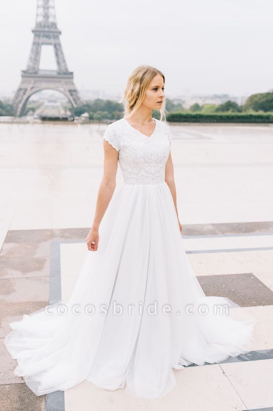 Romantic White V-Neck Cap Sleeve A-line Lace Chiffon Wedding Dress