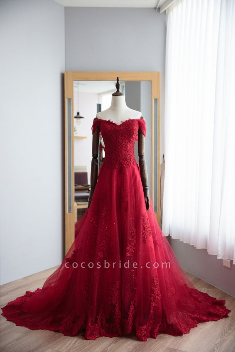 Charming Off-the-shoulder Floor-length A-Line Appliques Lace Prom Dress