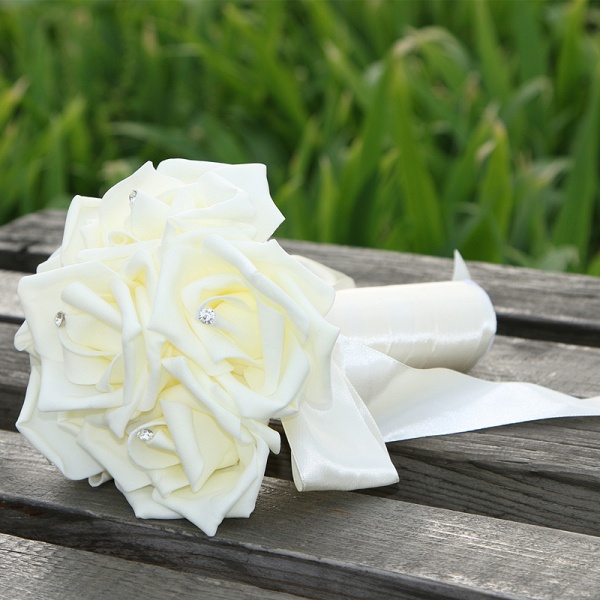 Simple Silk Rose wedding Bouquet in Multiple Colors_2