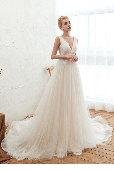 Romantic Wide Straps Deep V-neck A-Line Floor-length Tulle Wedding Dress_4