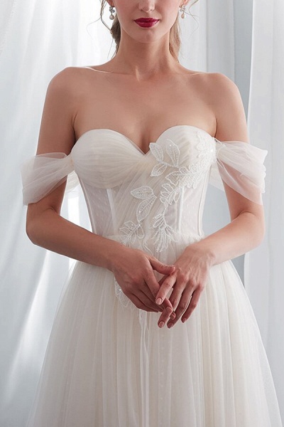 Sweetheart Lace-up Tulle A-line Wedding Dress_8