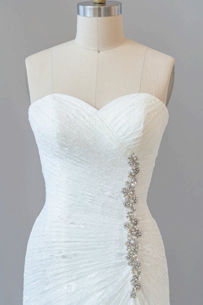 Chic Strapless Ruffle Lace Sheath Wedding Dress_6