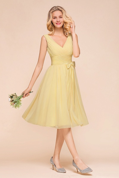 Classy Wide Straps V-neck A-line Knee-length Chiffon Bridesmaid Dress With Bowknot_4