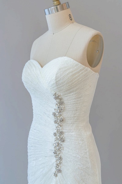 Chic Strapless Ruffle Lace Sheath Wedding Dress_7