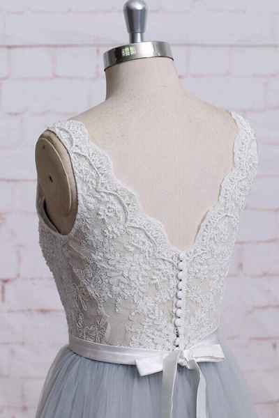 Awesome V-neck Lace Tulle A-line Wedding Dress_4