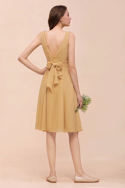 Affordable Short A-line V-neck Gold Chiffon Bridesmaid Dress with Bow_3