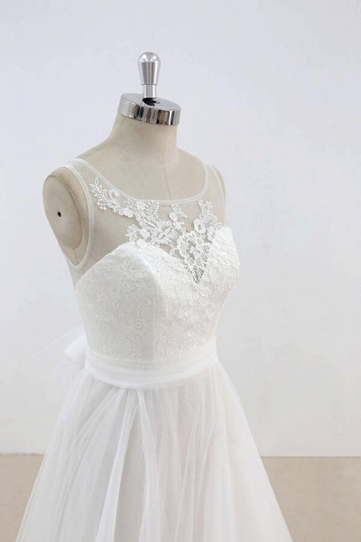 Graceful Illusion Lace Tulle A-line Wedding Dress_5