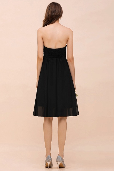 Einfaches schwarzes trägerloses A-Linie knielanges rückenfreies Brautjungfernkleid aus Chiffon_3