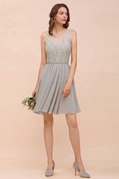 Beautiful Appliques Lace V-neck Wide Straps Short Chiffon A-Line Bridesmaid Dress_4