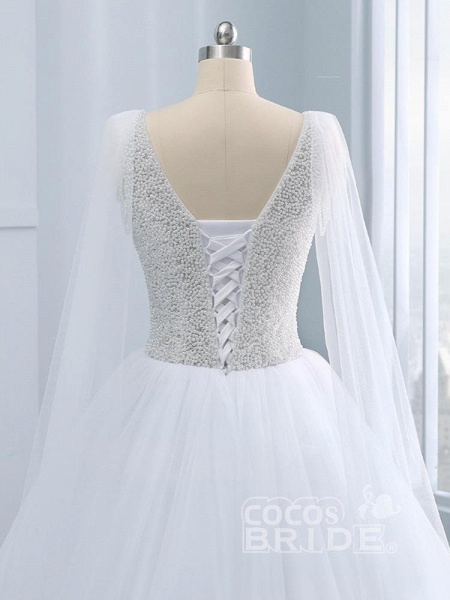 Beautiful V-neck Pearls Princess Wedding Dresses_3