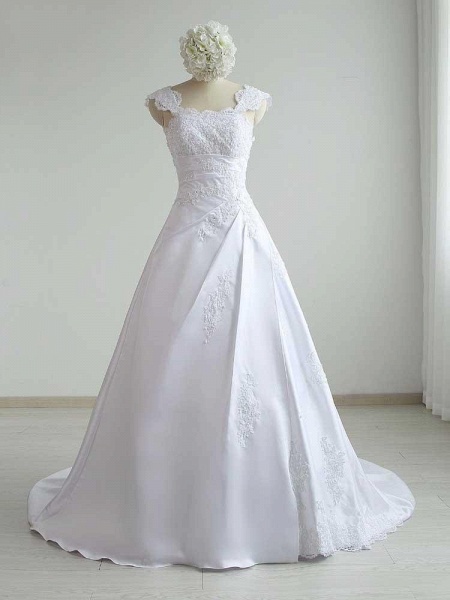 Elegant Square Lace-up Beaded A-line Wedding Dresses_1