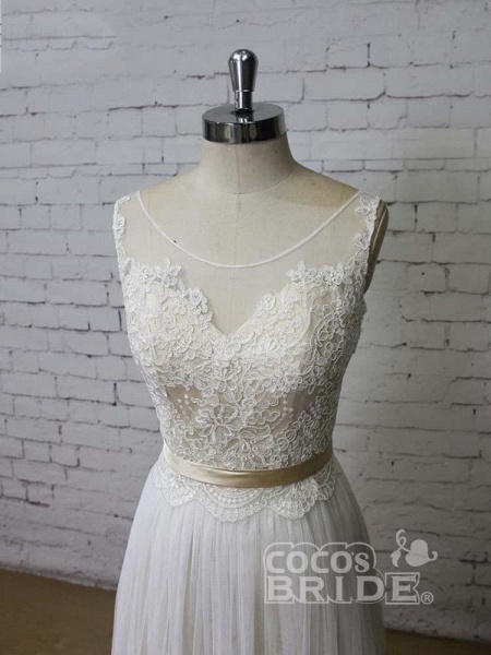 Elegant Floor Length Lace Tulle A-line Wedding Dresses_3