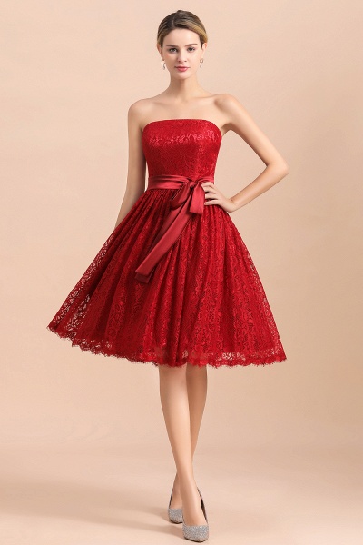 Stunning Red A-line Strapless Appliques Lace Knee-length Bridesmaid Dress With Bowknot_1