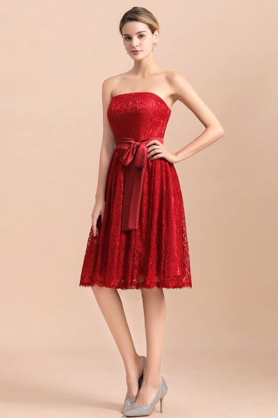 Stunning Red A-line Strapless Appliques Lace Knee-length Bridesmaid Dress With Bowknot_4