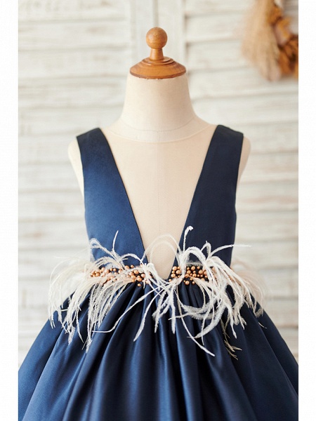 Ball Gown Knee Length Wedding / Birthday Flower Girl Dresses - Satin Sleeveless V Neck With Feathers / Fur / Beading_3