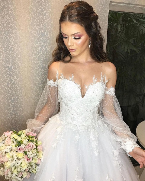 Elegant Long Princess Off-the-shoulder Tulle Wedding Dress with Bubble Sleeves_4