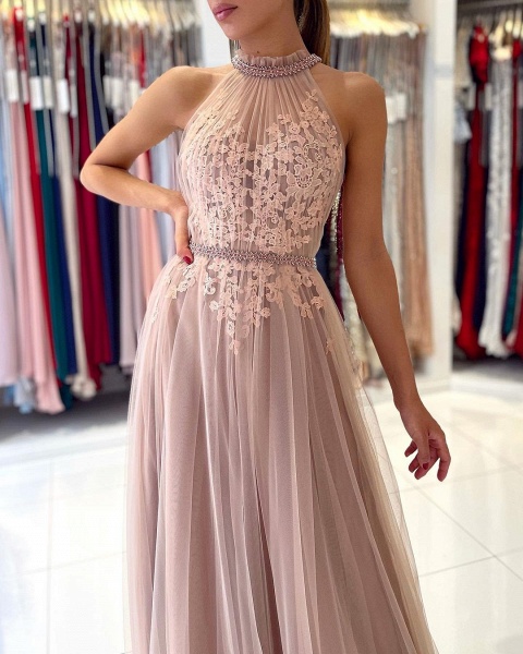 Stunning Long A-line Halter Tulle Formal Evening Dress with Lace Appliques_4
