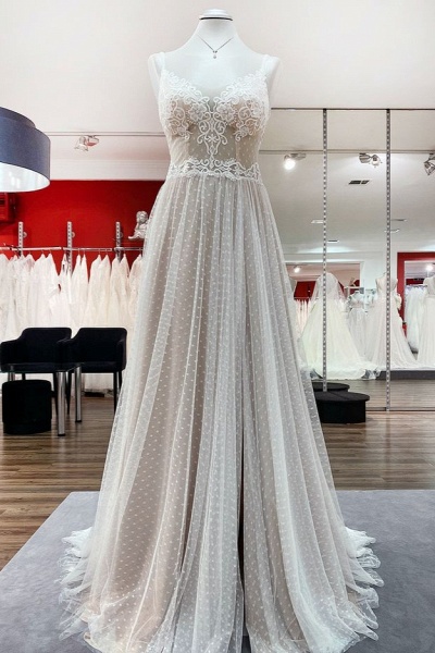 Luxury Long A-line V-neck Tulle Open Back Lace Wedding Dress_1
