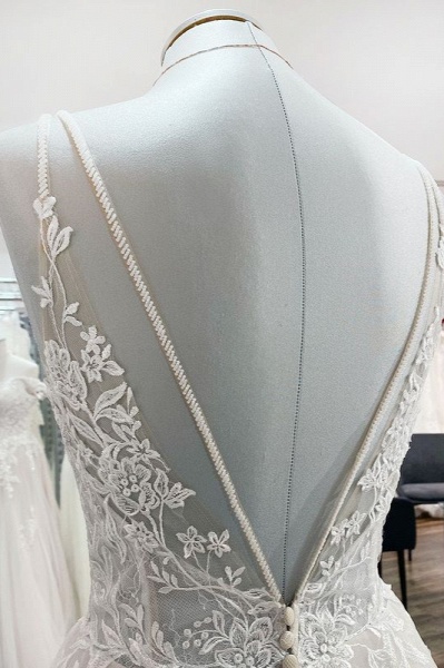 Elegant Long A-Line V Neck Tulle Spaghetti Straps Lace Wedding Dress_6