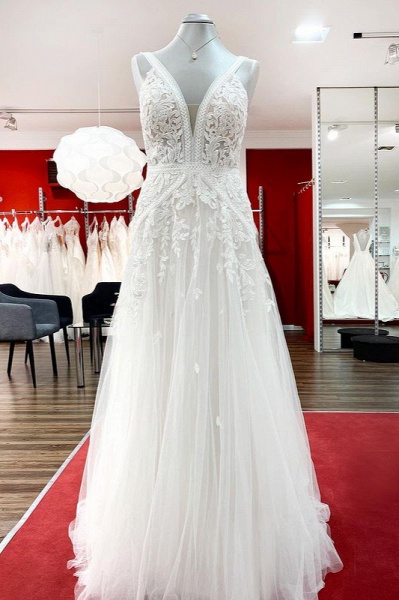 Long A-line Sleeveless Tulle Lace Appliques Open Back Wedding Dresses_1