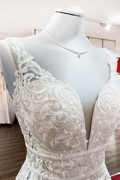Langes Meerjungfrau-Tüll-ärmelloses rückenfreies Spitzen-Hochzeitskleid MT031_5