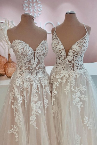 Pretty Tulle Lace Appliques A-Line Backless Floor-length Wedding Dress_3