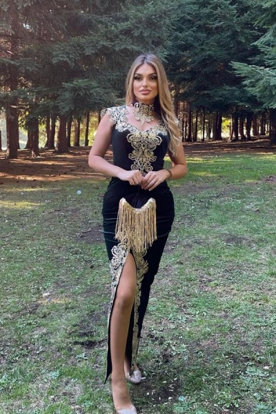 Modest Long A-line Velvet Side Slit Gold Appliques Prom Dress with Detachable Train_3